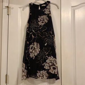 Final touch size small dress